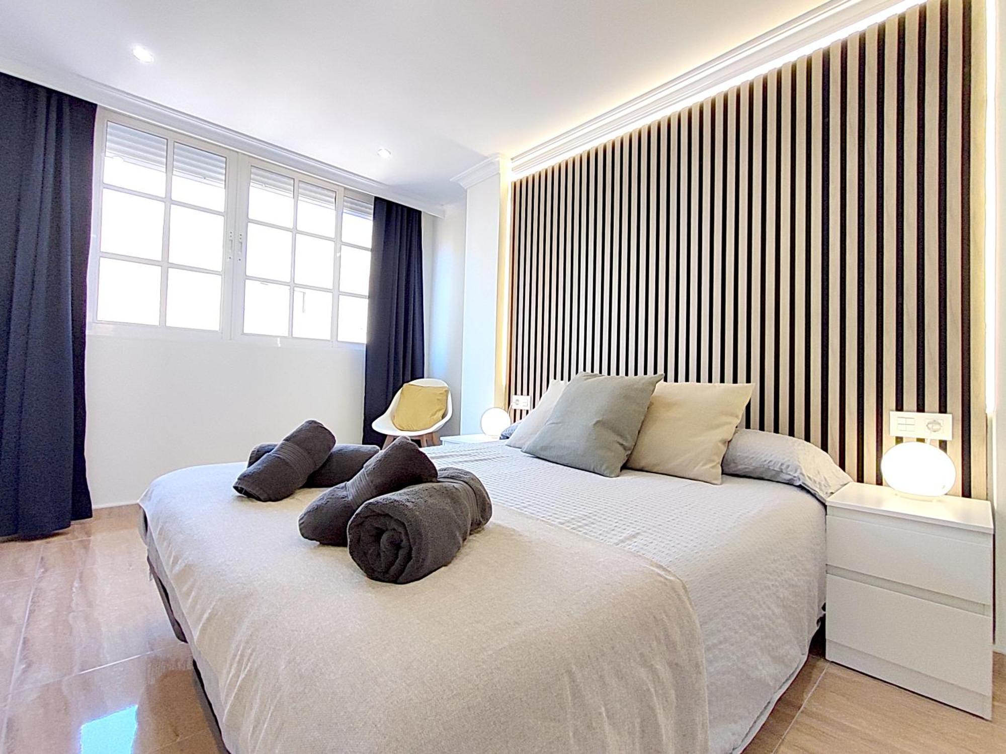 D4: Design & Relax In The City Málaga Extérieur photo